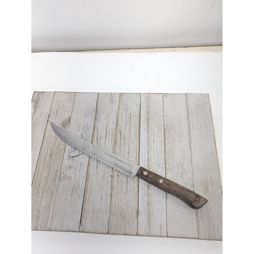 Flint Arrowhead Vanadium Serrated Slicing Knife 8-1/2" Blade 14" Total